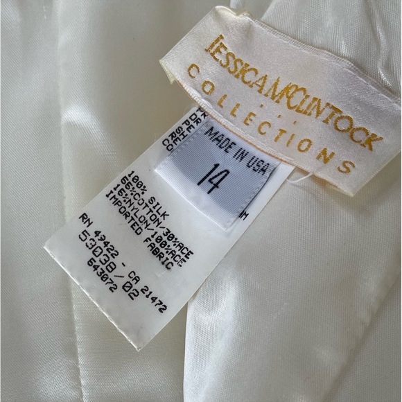 Wedding Dress...Jessica McClintock - Picture 3 of 12